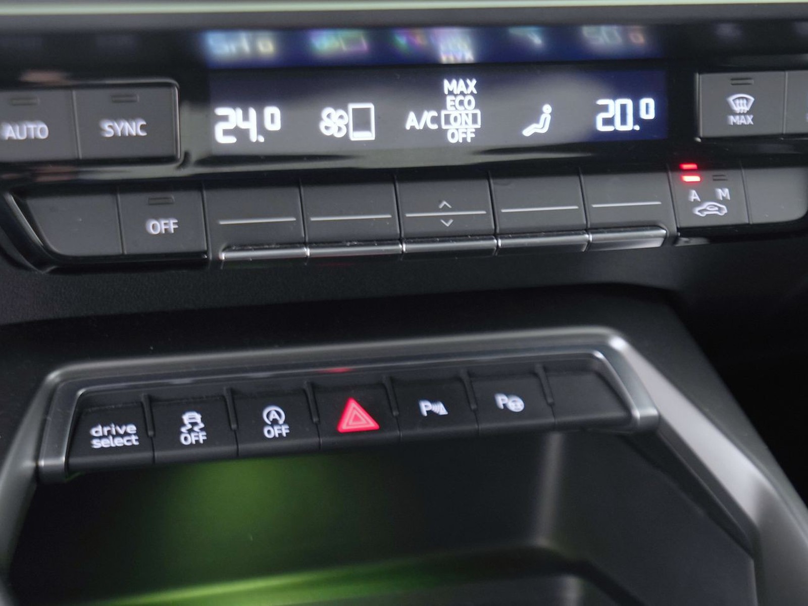 5 - Audi A3 sportback 35 1.5 tfsi mhev business advanced s tronic