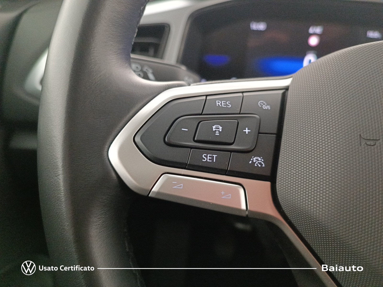 15 - Volkswagen T-Roc 2.0 tdi scr 115cv life