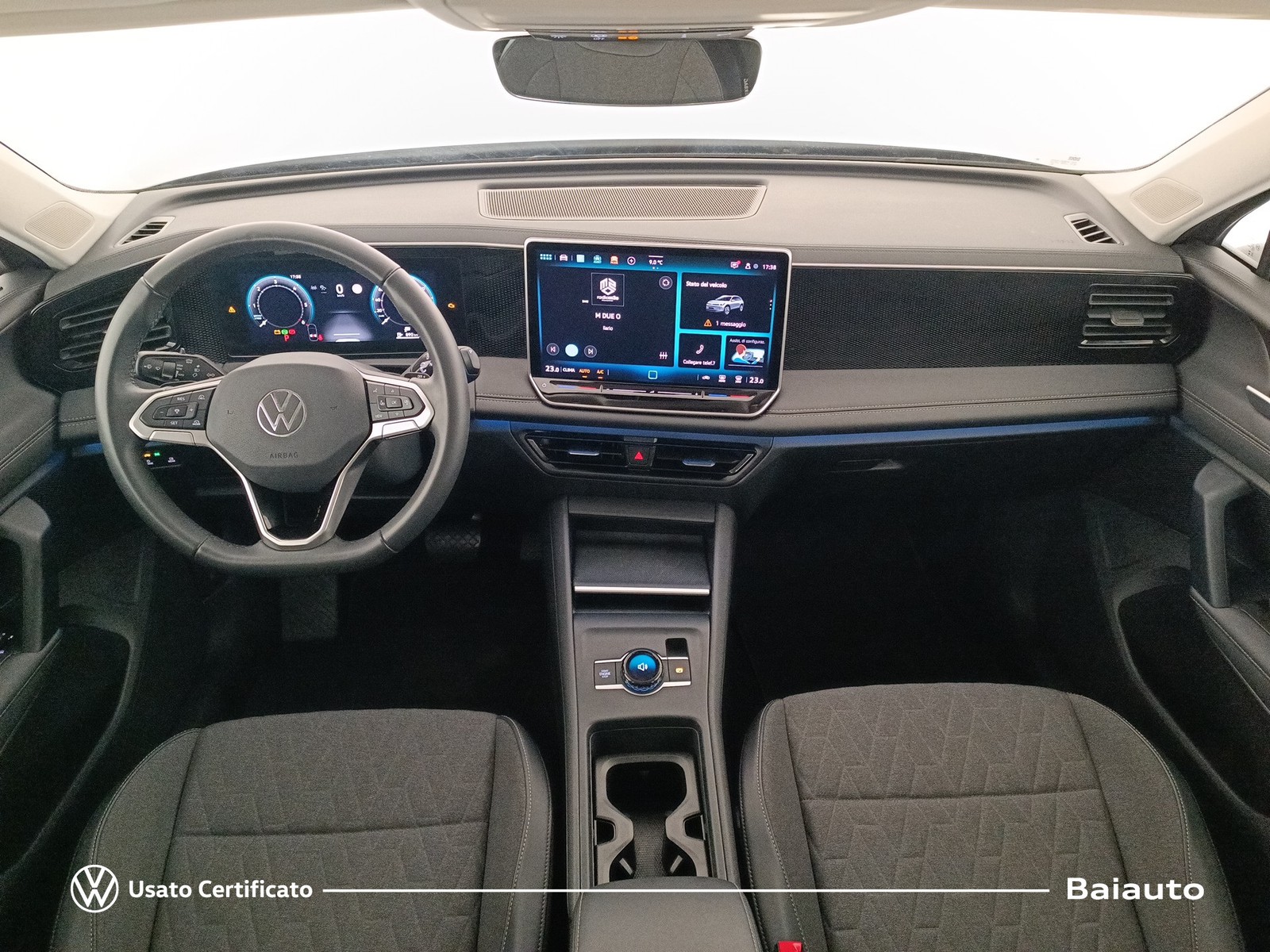 6 - Volkswagen Tiguan 2.0 tdi scr 150cv life dsg