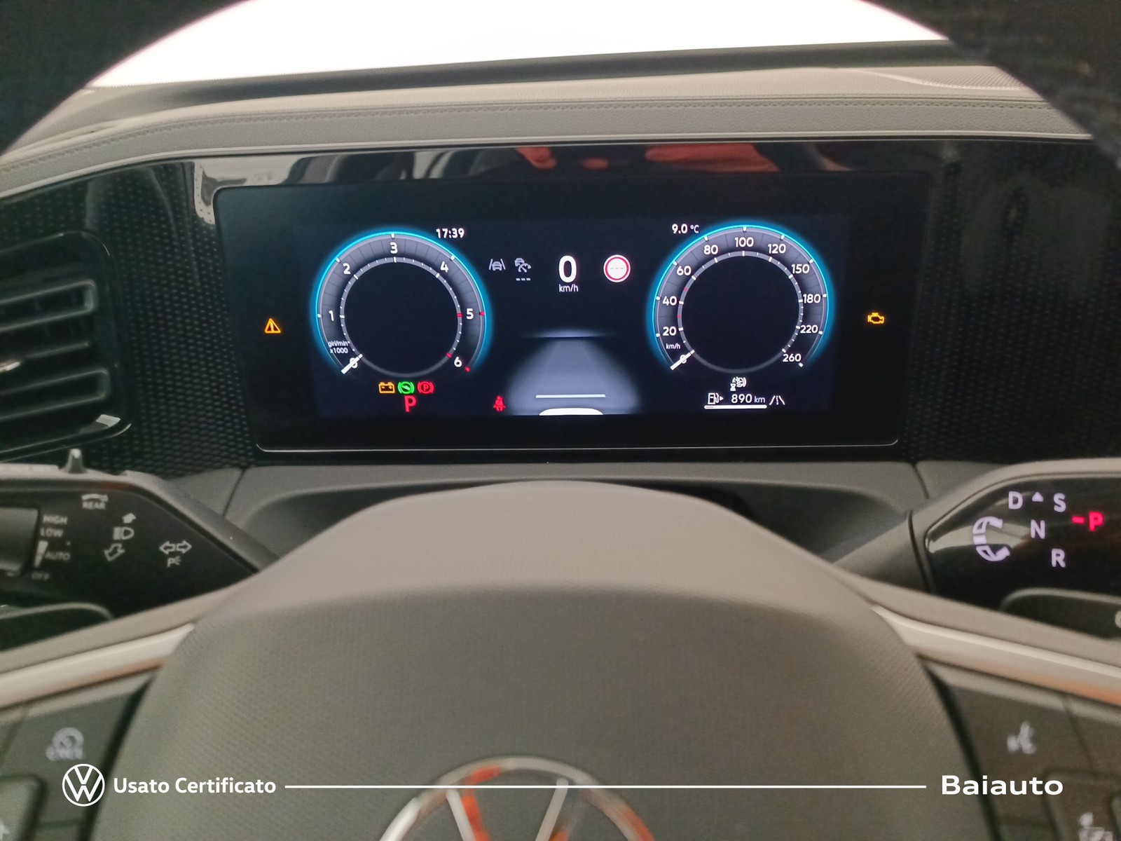 9 - Volkswagen Tiguan 2.0 tdi scr 150cv life dsg