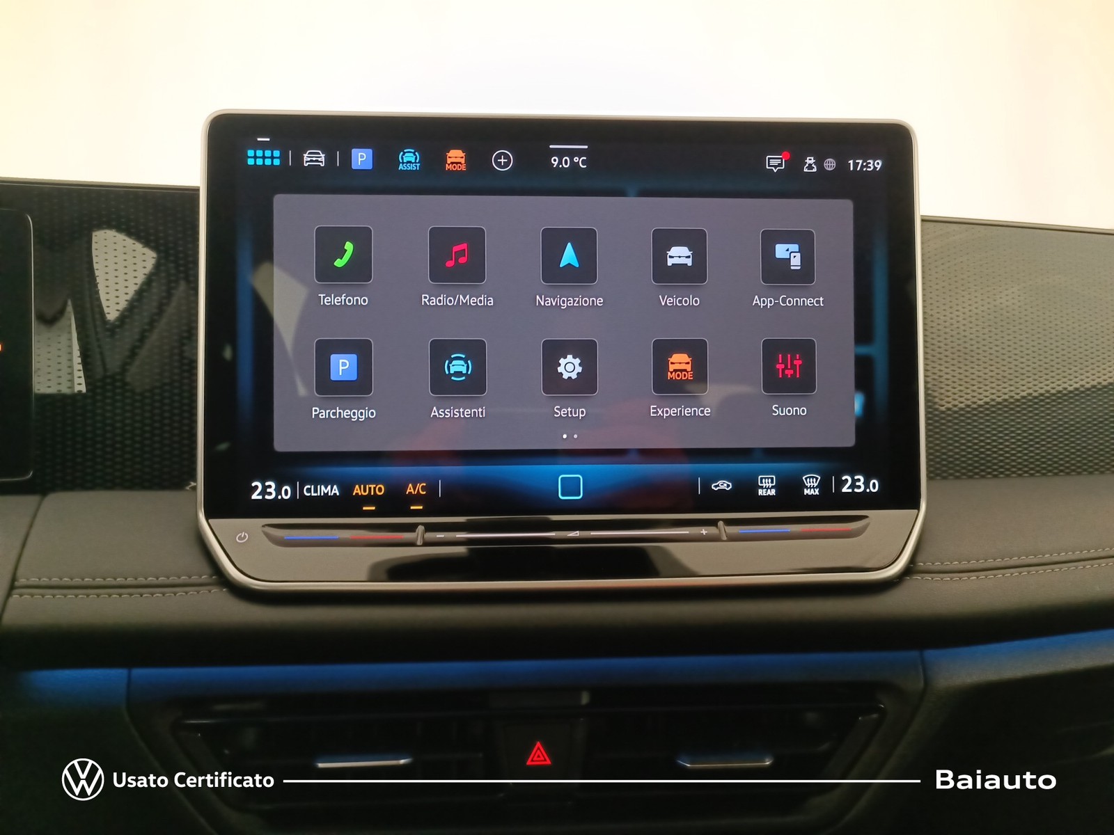 10 - Volkswagen Tiguan 2.0 tdi scr 150cv life dsg