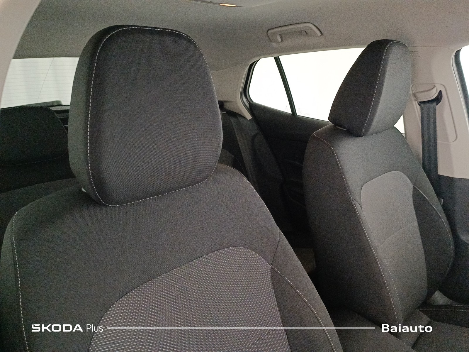 22 - Skoda Fabia 1.0 mpi 80cv selection