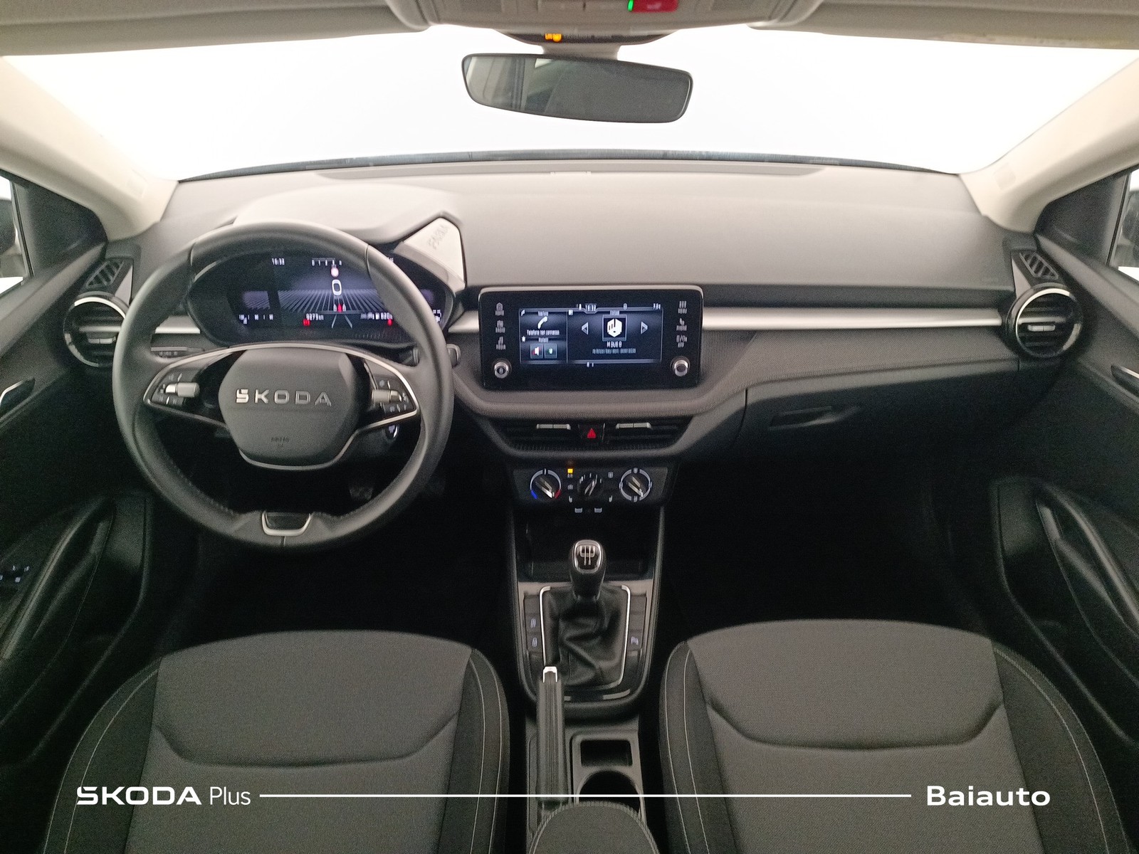 6 - Skoda Fabia 1.0 mpi 80cv selection