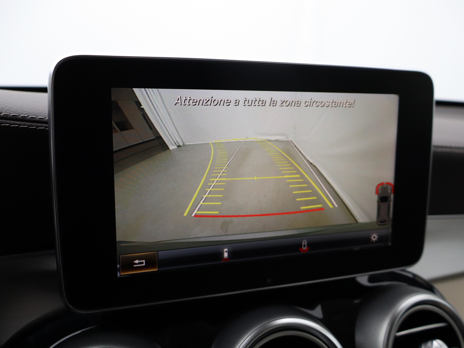 11 - Mercedes GLC suv 350 v6 d exclusive 4matic 9g-tronic