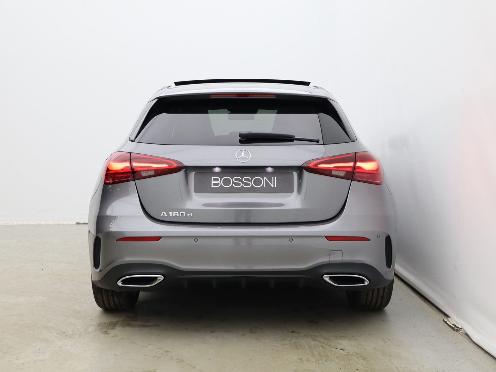 6 - Mercedes Classe A 180 d amg line extra speedshift dct amg 8g