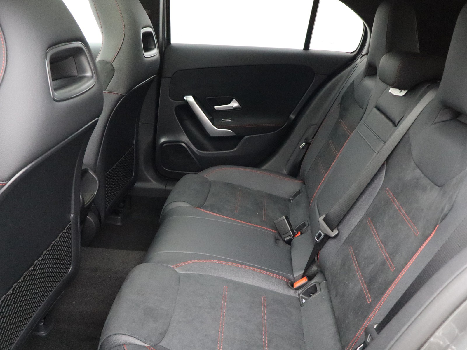 8 - Mercedes Classe A 180 d amg line extra speedshift dct amg 8g