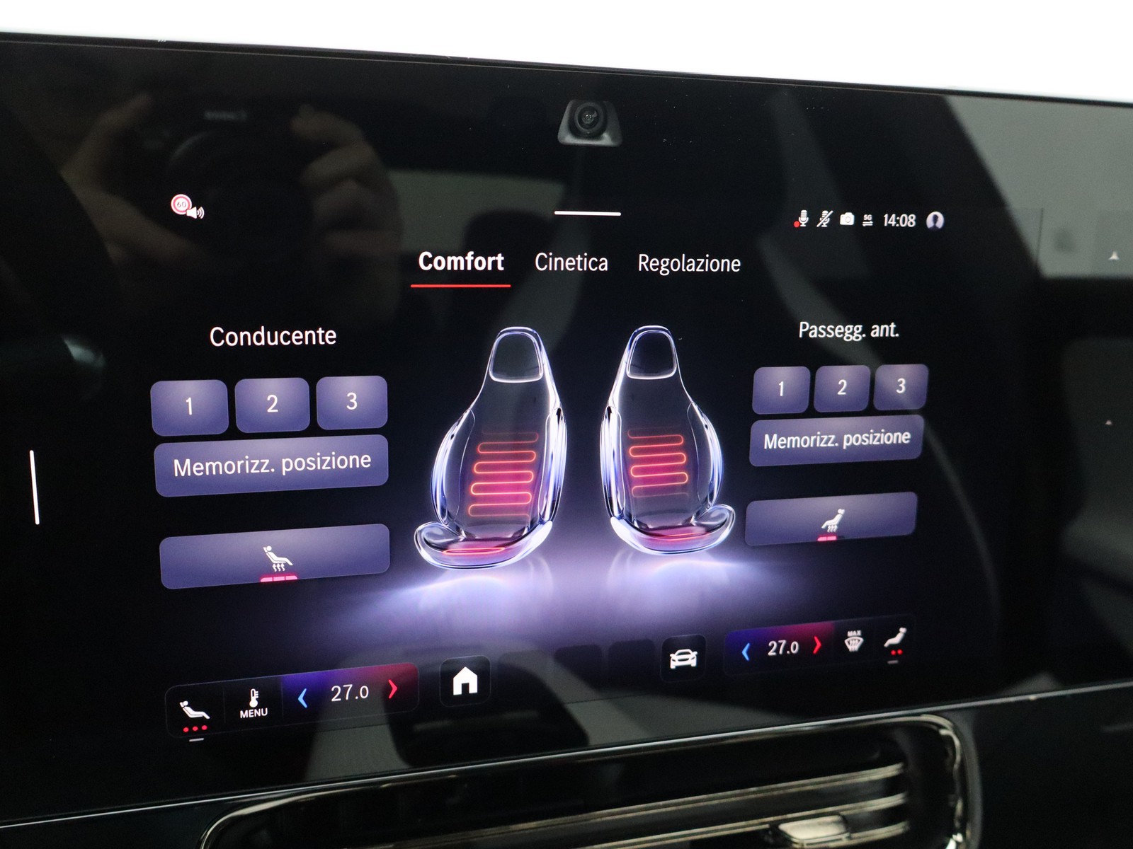 14 - Mercedes CLA 200 premium 4matic auto