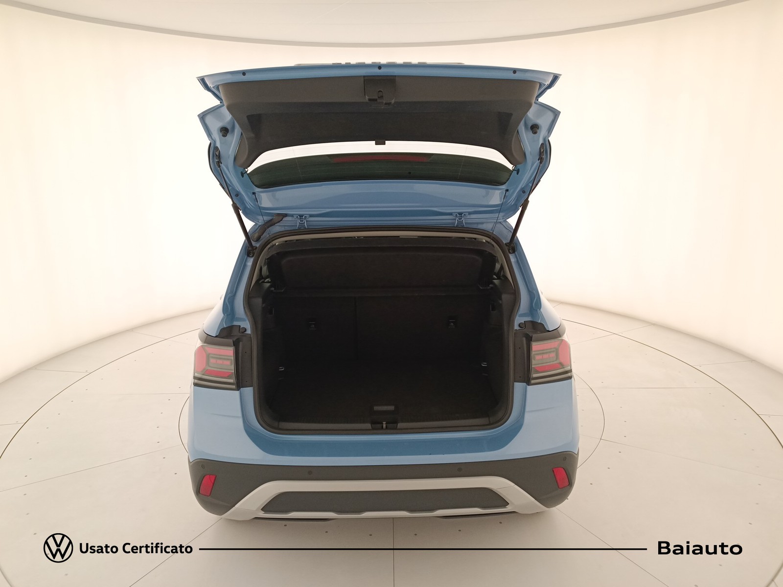 27 - Volkswagen T-Cross 1.0 tsi 115cv life dsg