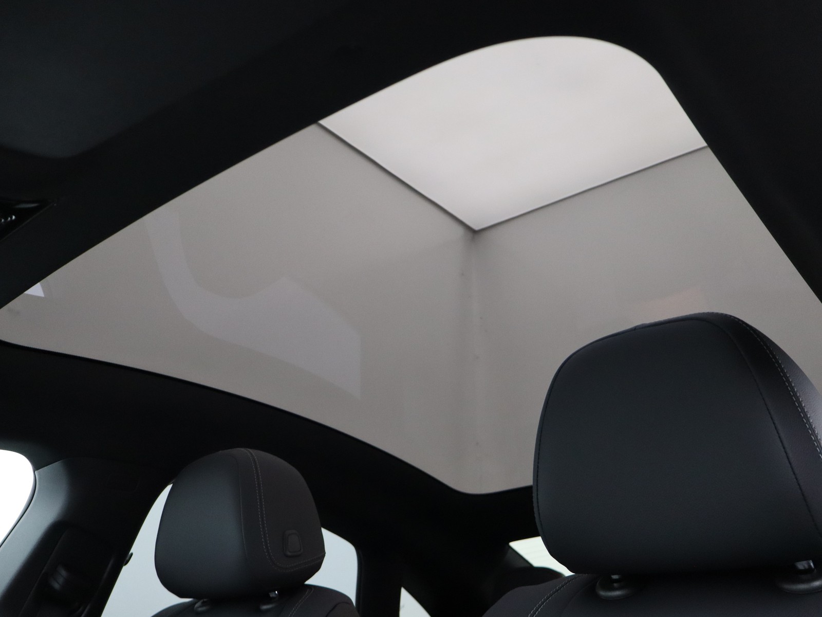 16 - Mercedes CLA 200 advanced plus auto