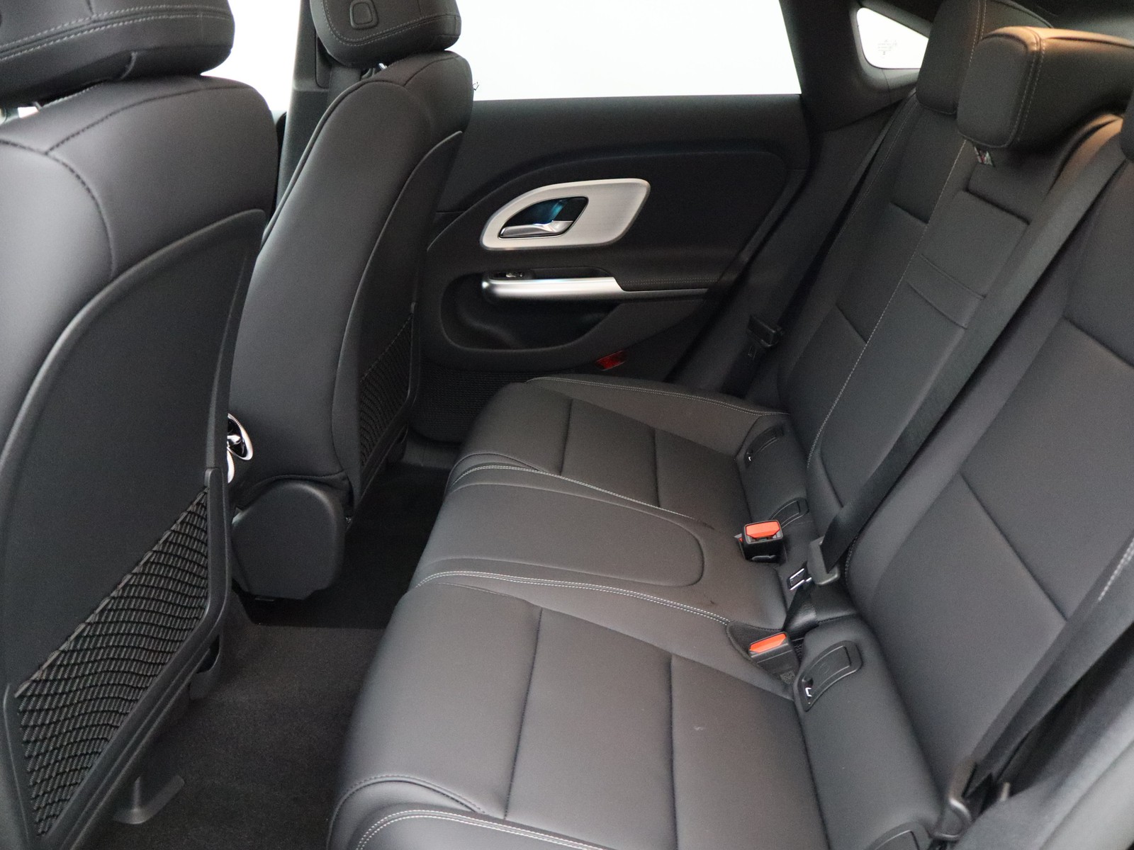 8 - Mercedes CLA 200 advanced plus auto