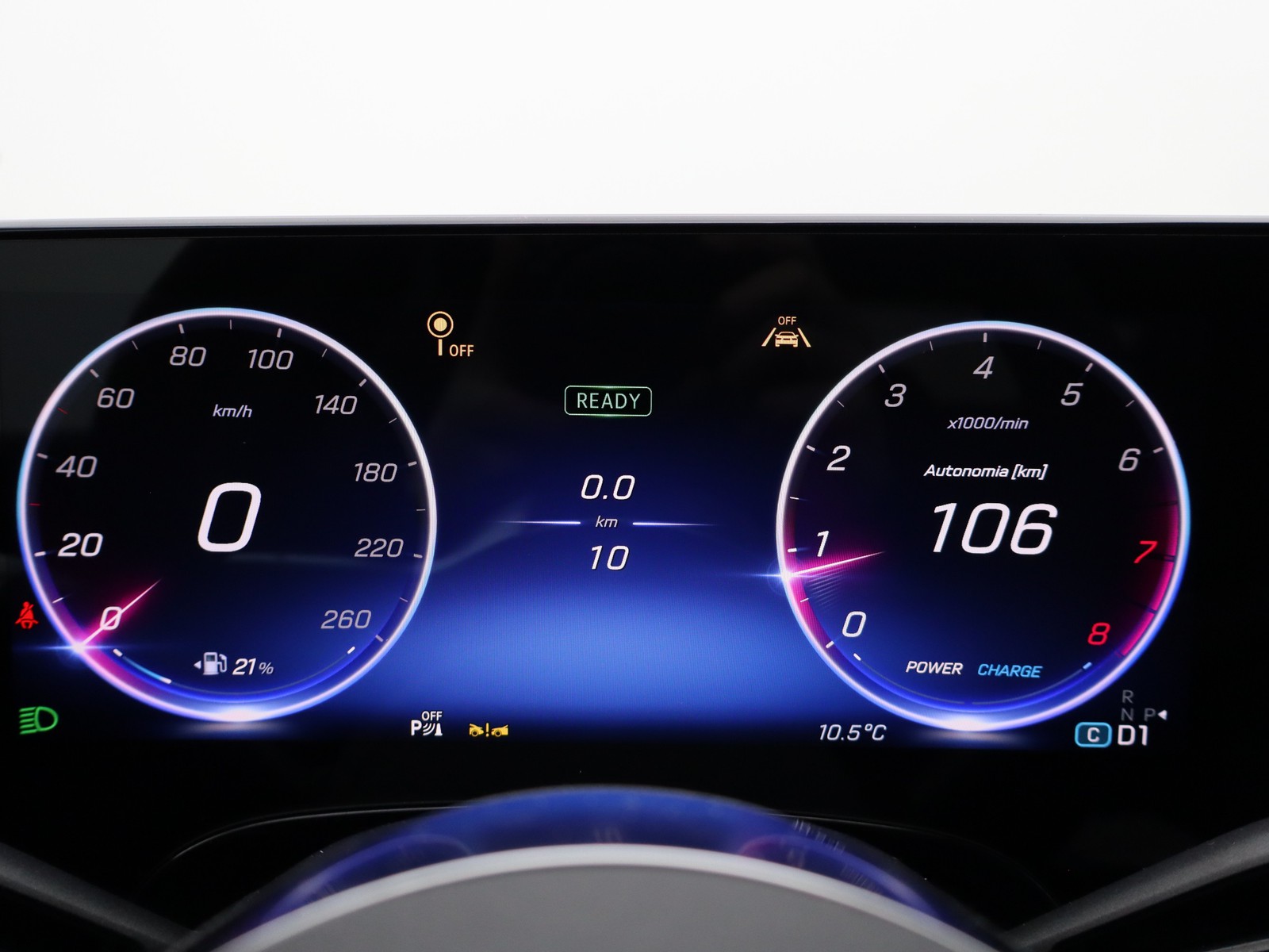 9 - Mercedes CLA 200 advanced plus auto