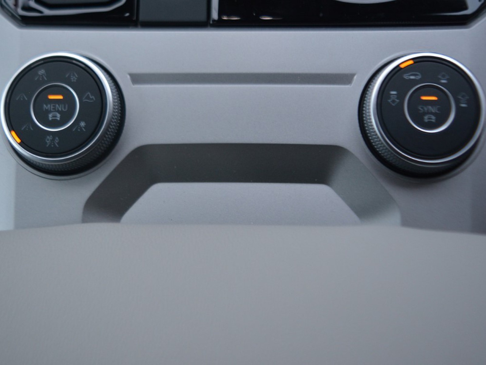 20 - Volkswagen Touareg 3.0 v6 tdi scr 231cv elegance 4motion tiptronic