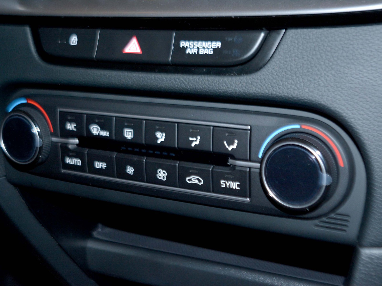 11 - Kia Xceed 1.0 t-gdi mhev 115cv business dct7