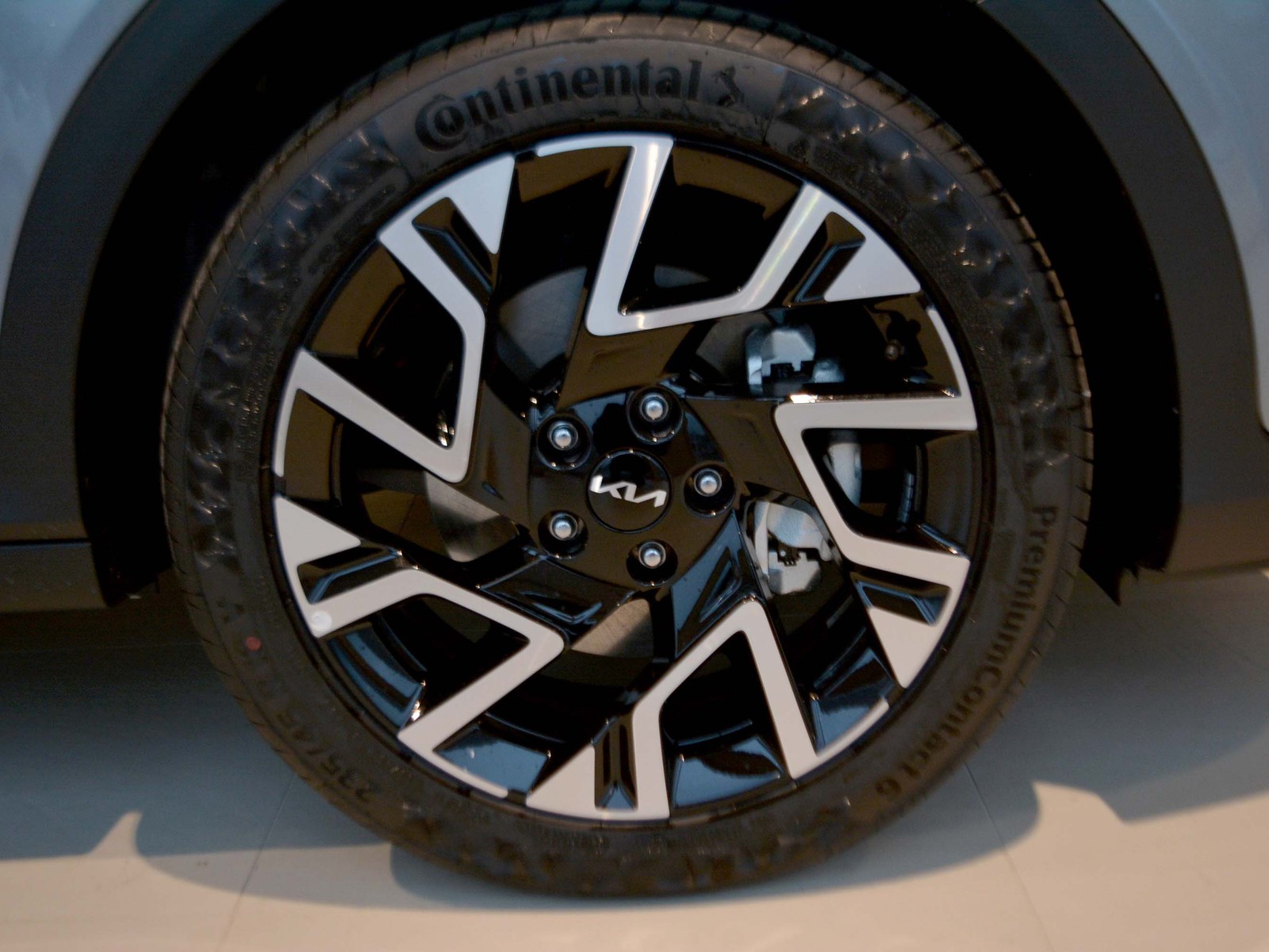 15 - Kia Xceed 1.0 t-gdi mhev 115cv business dct7