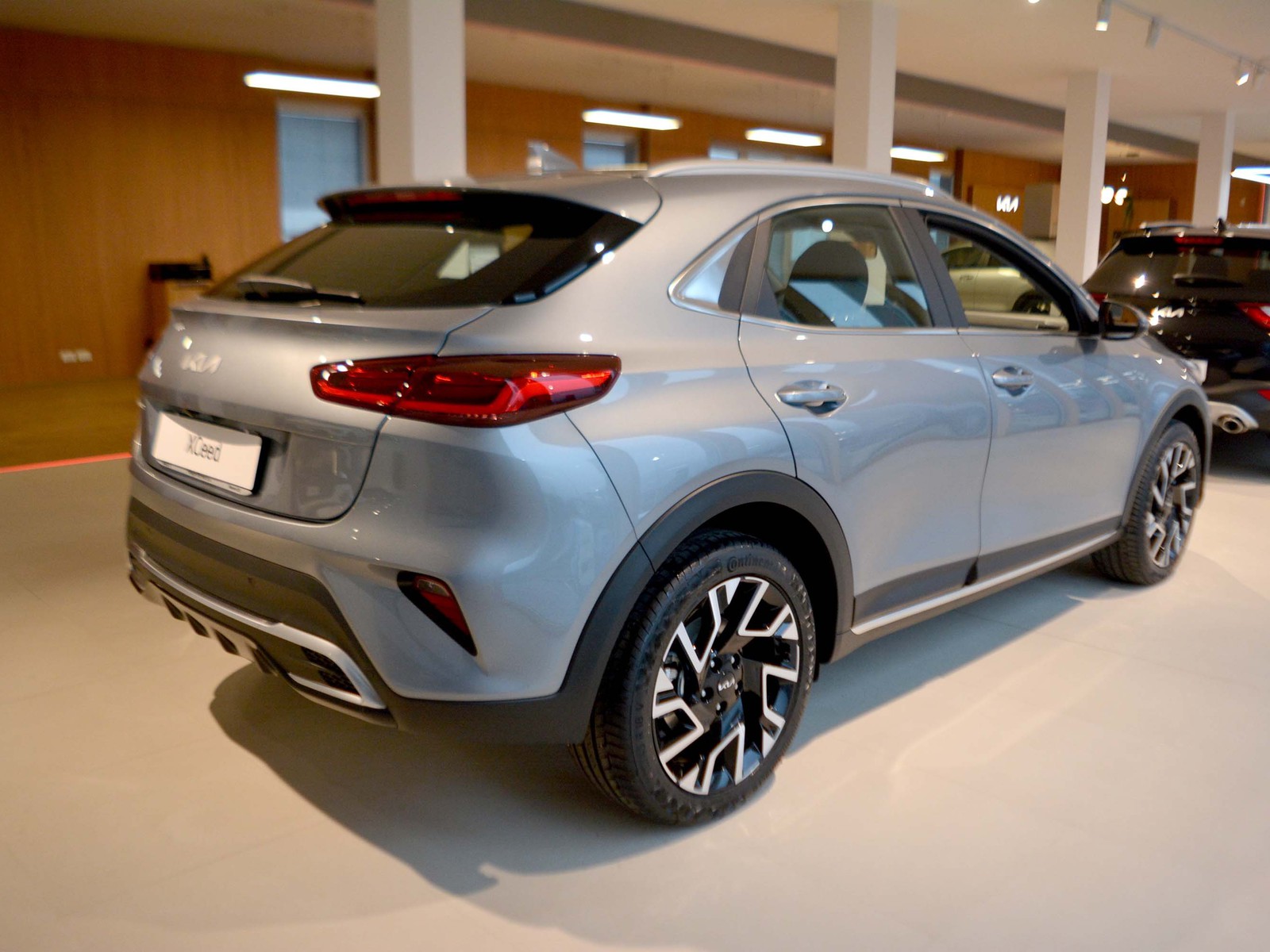 3 - Kia Xceed 1.0 t-gdi mhev 115cv business dct7