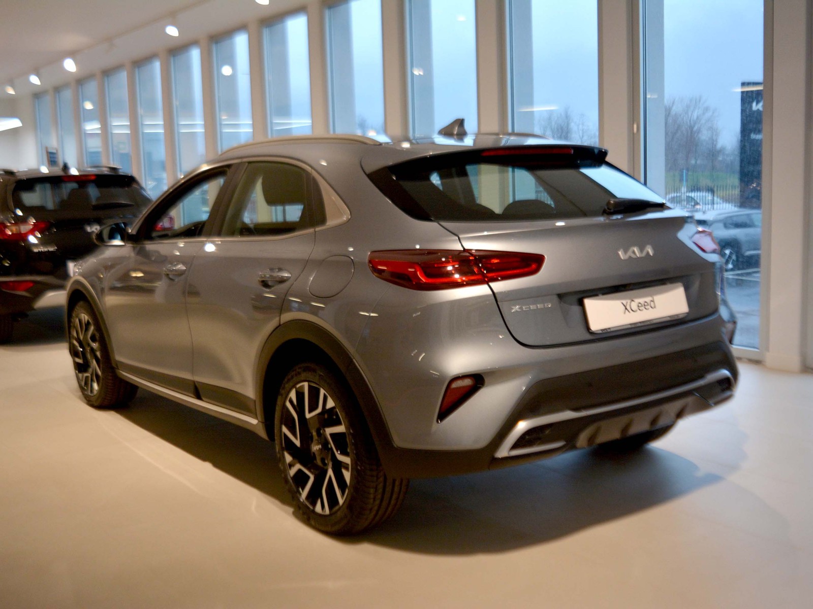 4 - Kia Xceed 1.0 t-gdi mhev 115cv business dct7