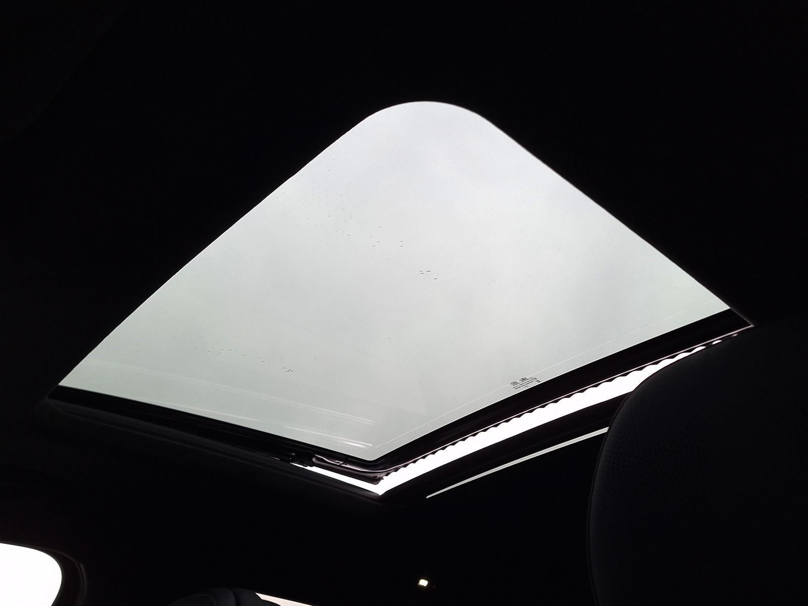 21 - Omoda 9 PHEV 1.5TGDI - Trazione AWD DHT3 Premium (AWD) - Interni Nero