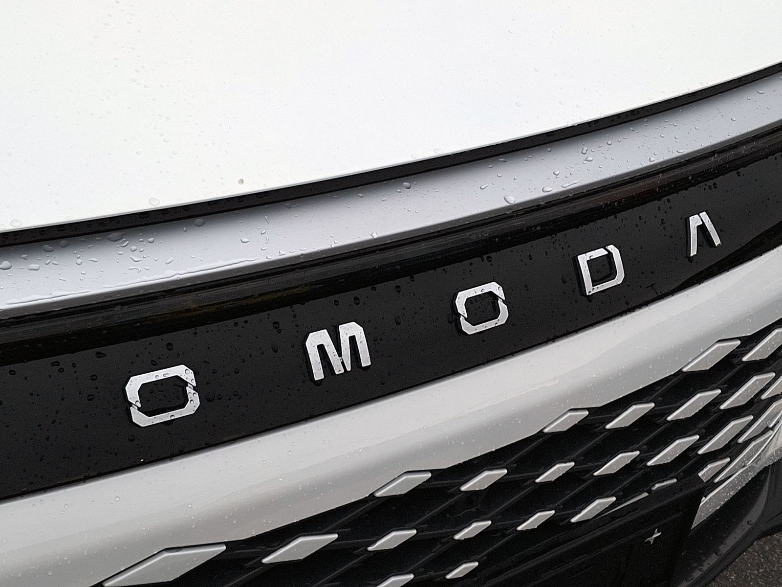 24 - Omoda 9 PHEV 1.5TGDI - Trazione AWD DHT3 Premium (AWD) - Interni Nero