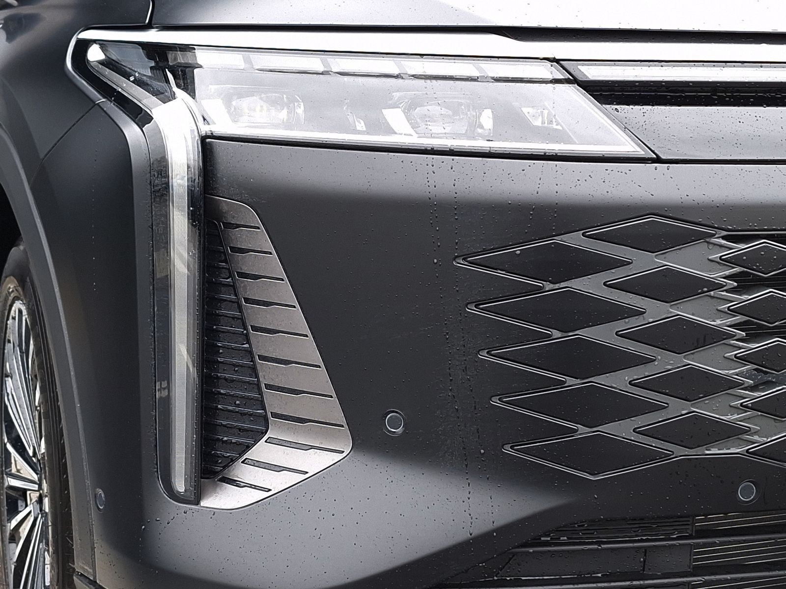 14 - Omoda 9 PHEV 1.5TGDI - Trazione AWD DHT3 Premium (AWD) - Interni Nero