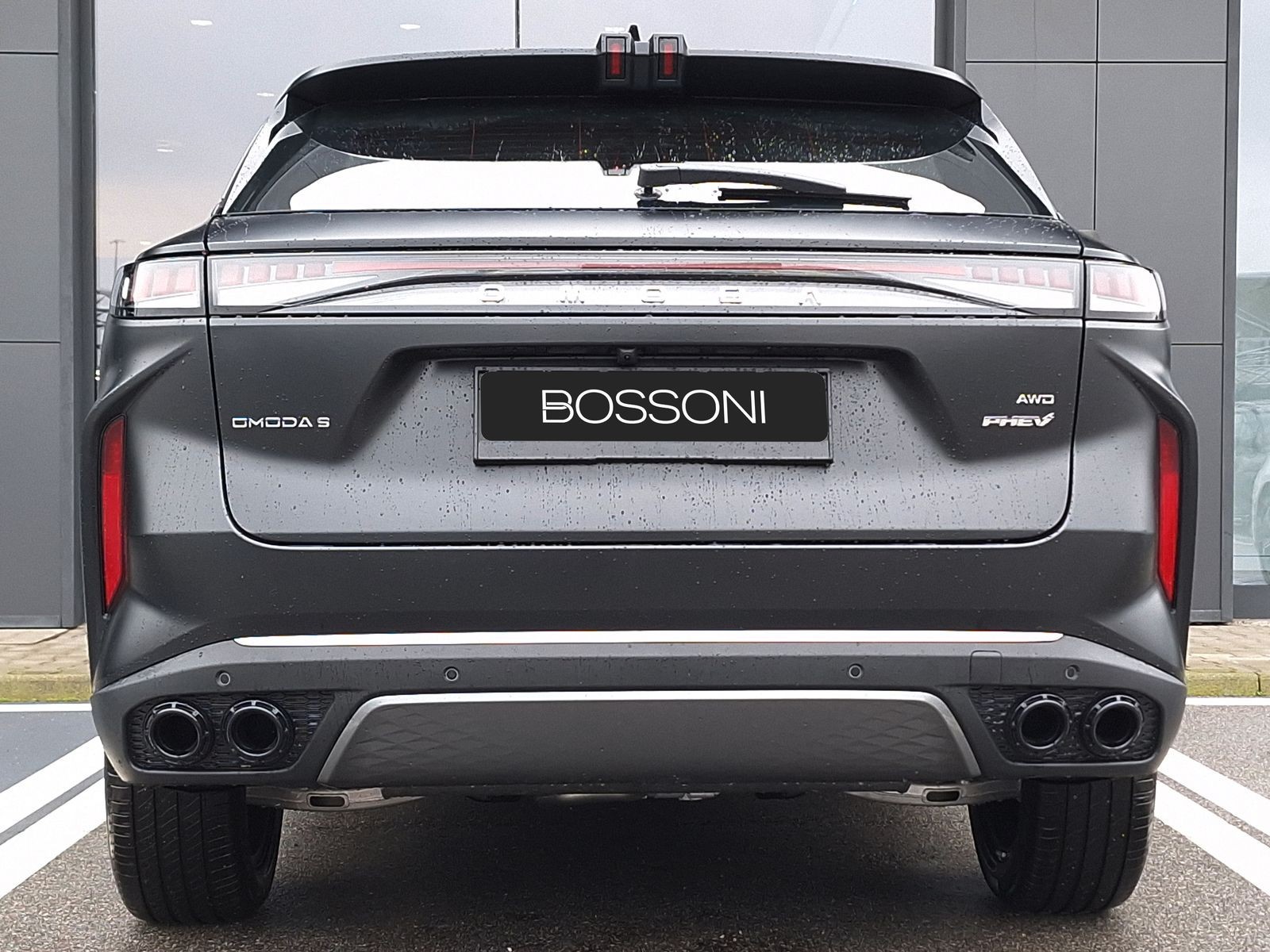 5 - Omoda 9 PHEV 1.5TGDI - Trazione AWD DHT3 Premium (AWD) - Interni Nero