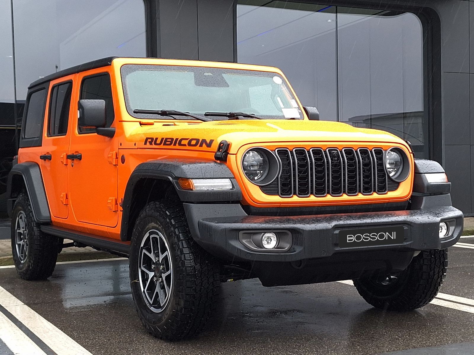 3 - Jeep Wrangler unlimited 2.0 turbo rubicon 4x4 auto