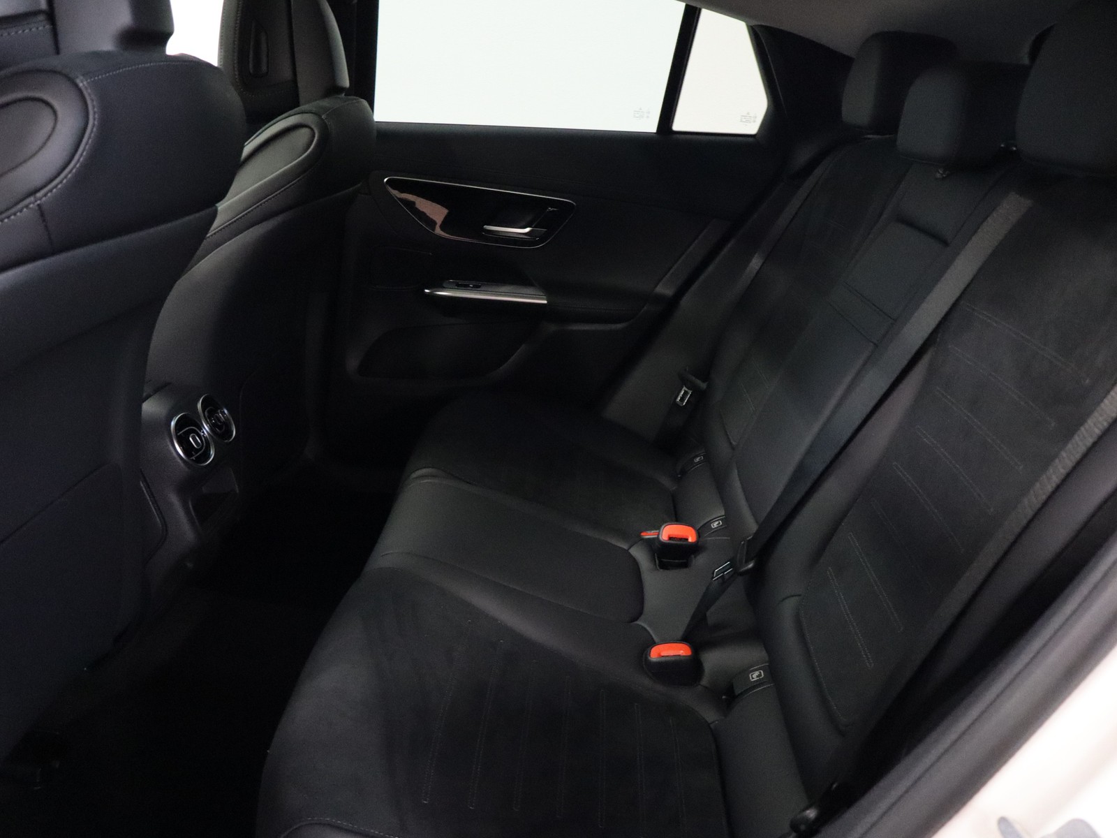 8 - Mercedes GLC coupe 220 d amg line premium 4matic 9g-tronic