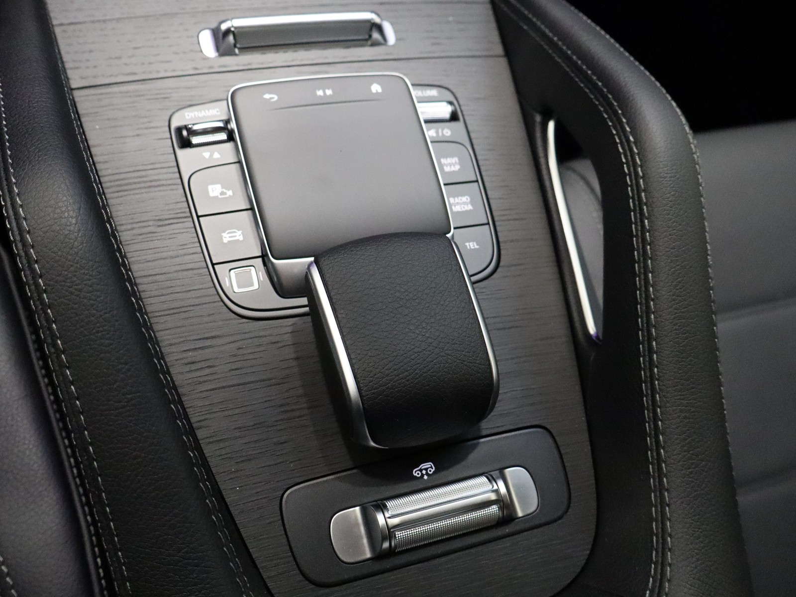 14 - Mercedes Classe GLE gle 350 de plug in hybrid amg line premium 4matic 9g-tronic plus