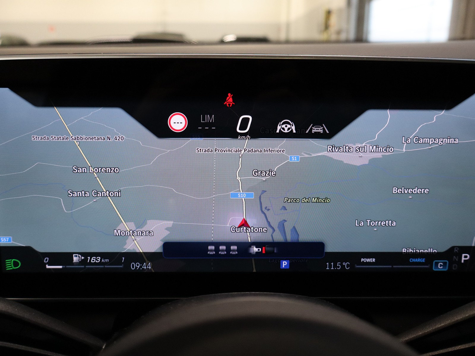 16 - Mercedes GLC coupe 220 d amg line premium 4matic 9g-tronic