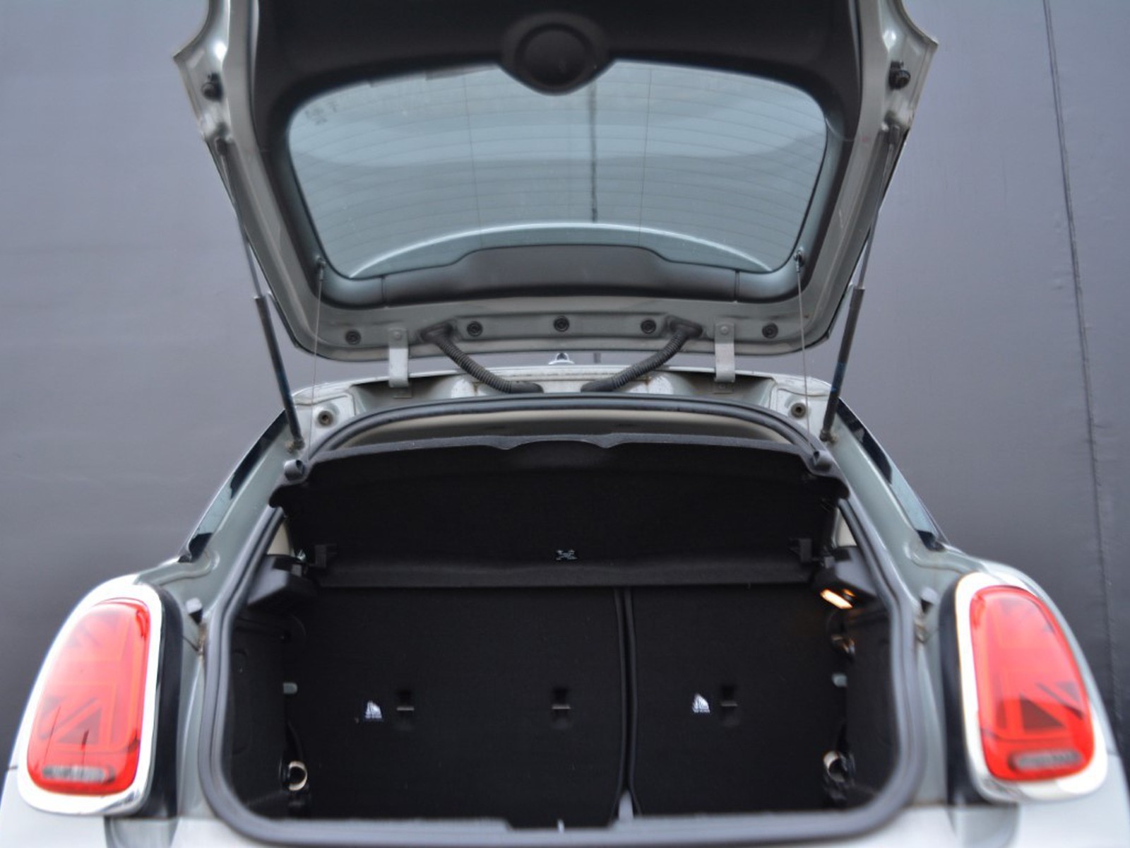 14 - Mini One 5 porte 1.5 twin power turbo 102cv classic