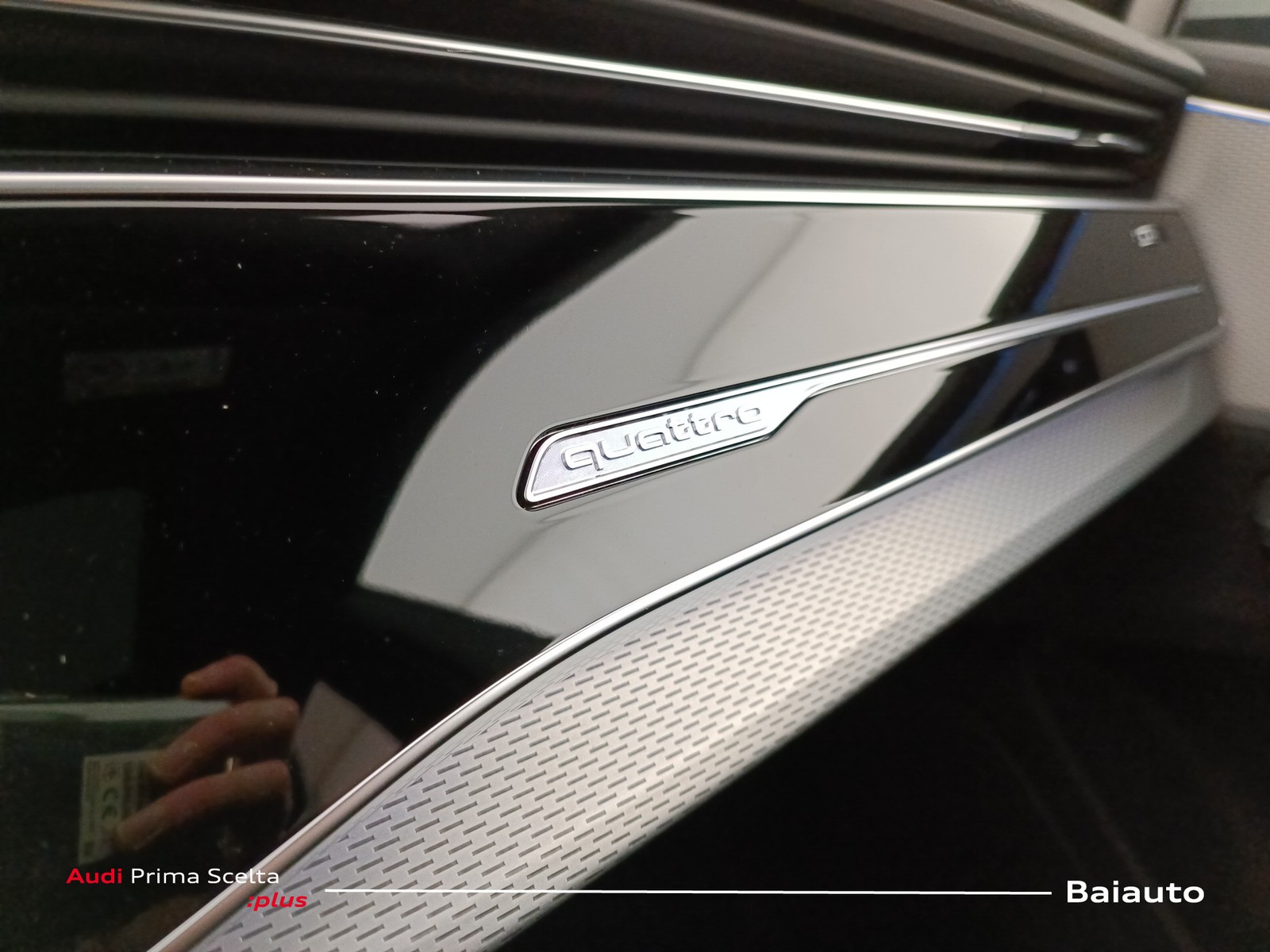 24 - Audi Q8 3.0 v6 tfsi e 394cv s line edition quattro tiptronic