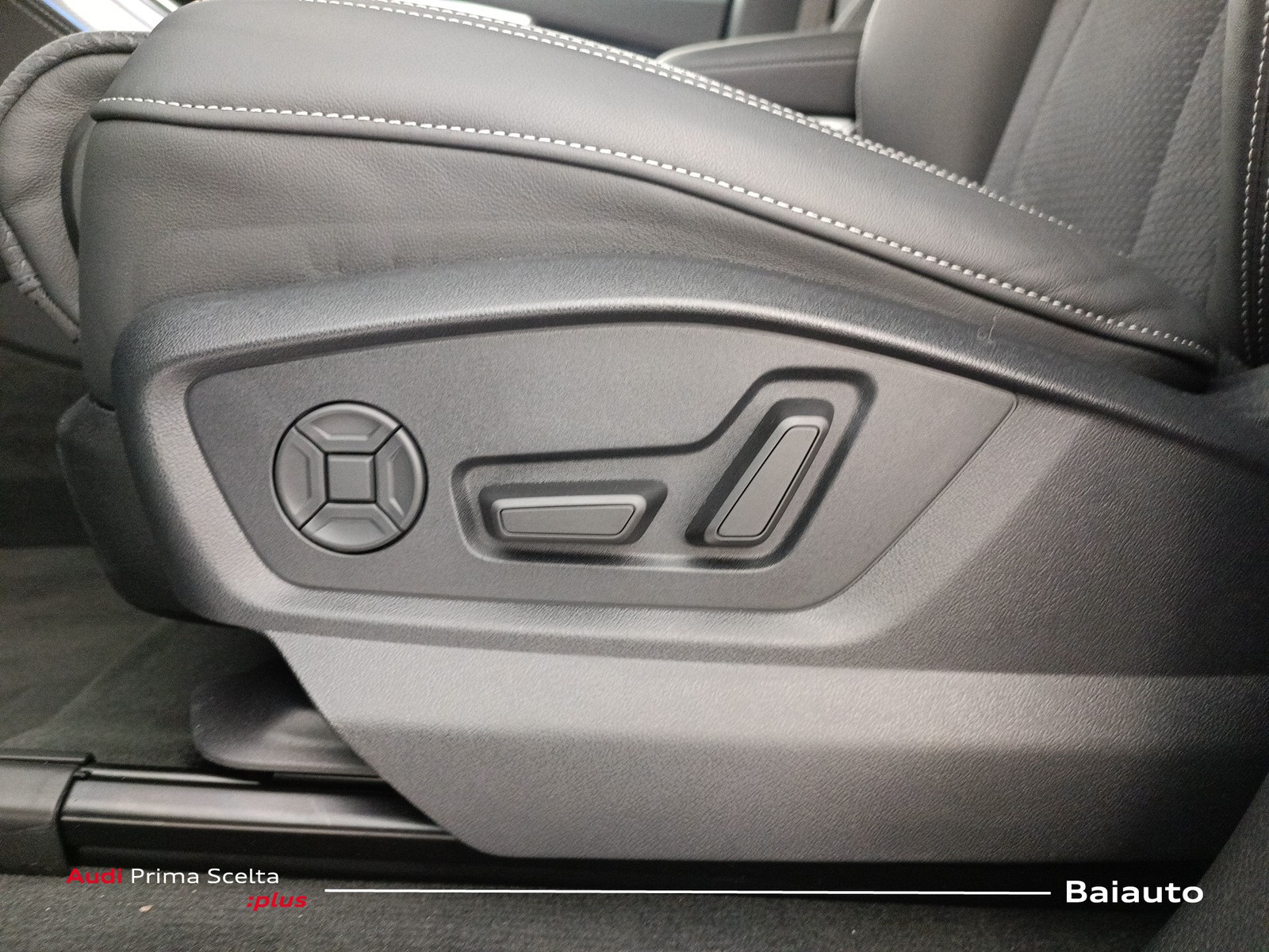 28 - Audi Q8 3.0 v6 tfsi e 394cv s line edition quattro tiptronic