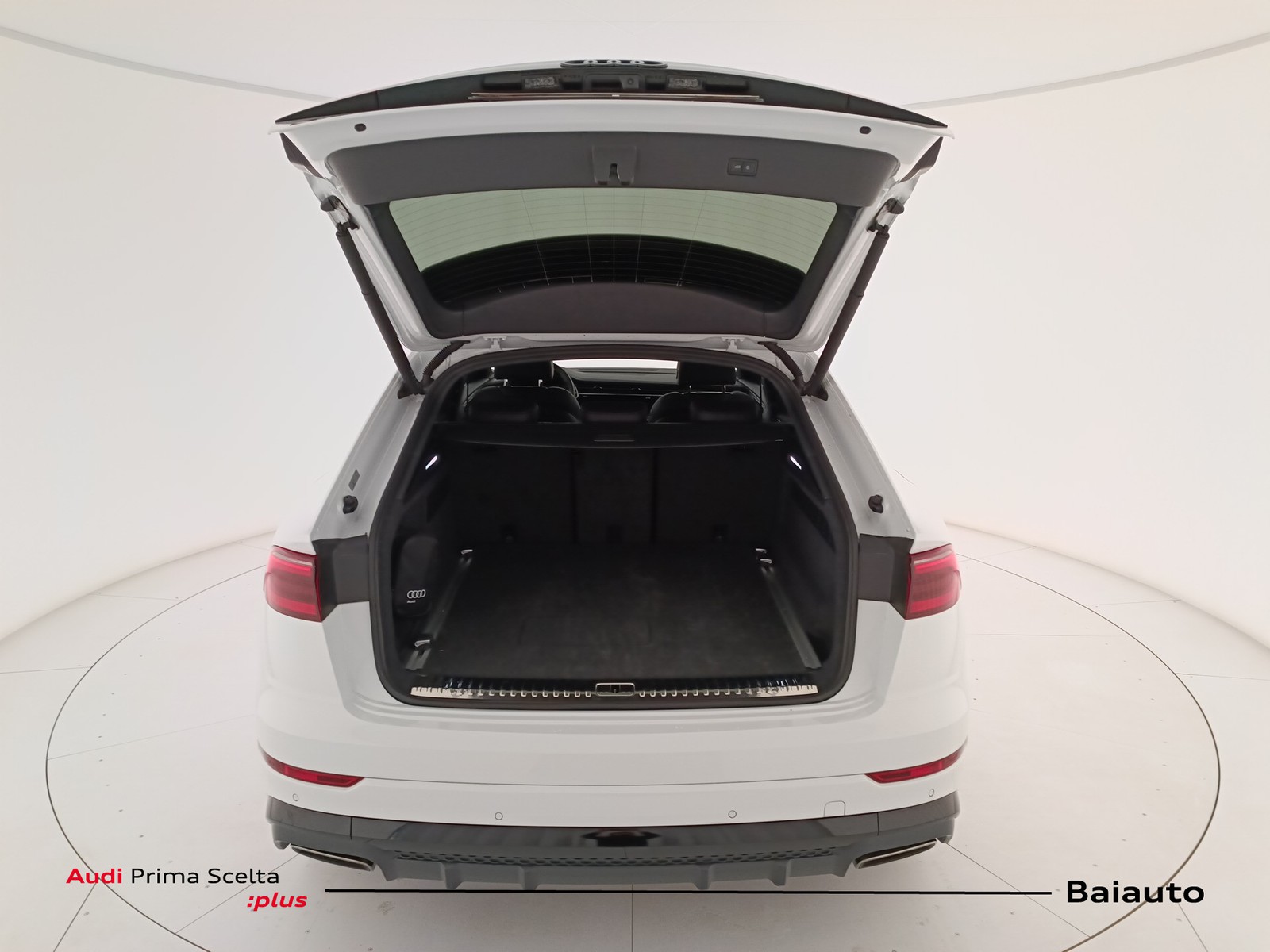 36 - Audi Q8 3.0 v6 tfsi e 394cv s line edition quattro tiptronic