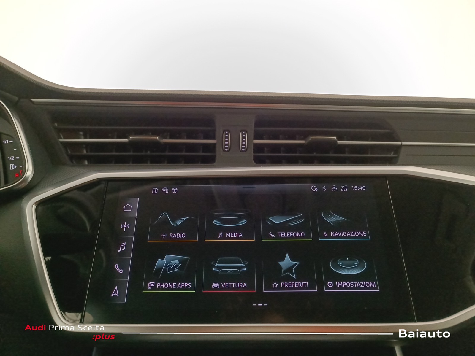 11 - Audi A6 avant 40 2.0 tdi mhev 12v s line edition quattro ultra s tronic