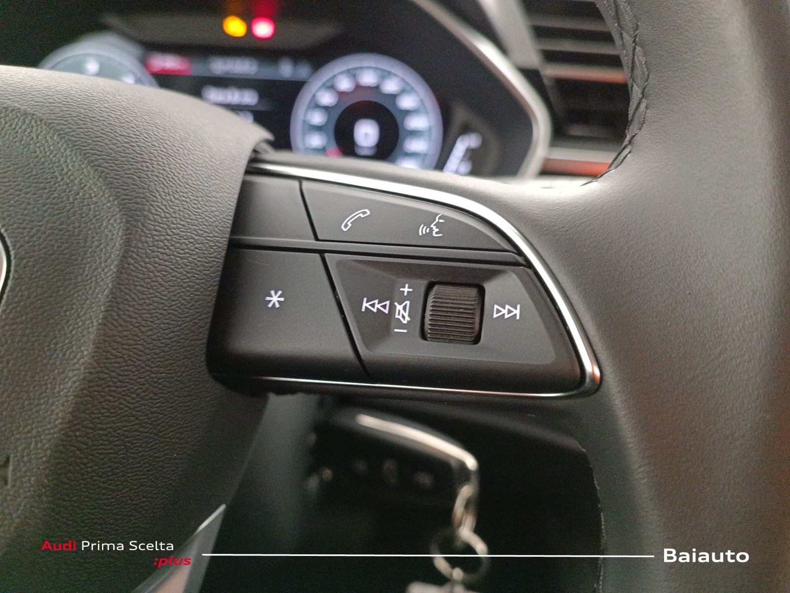 17 - Audi Q3 35 2.0 tdi business advanced s tronic