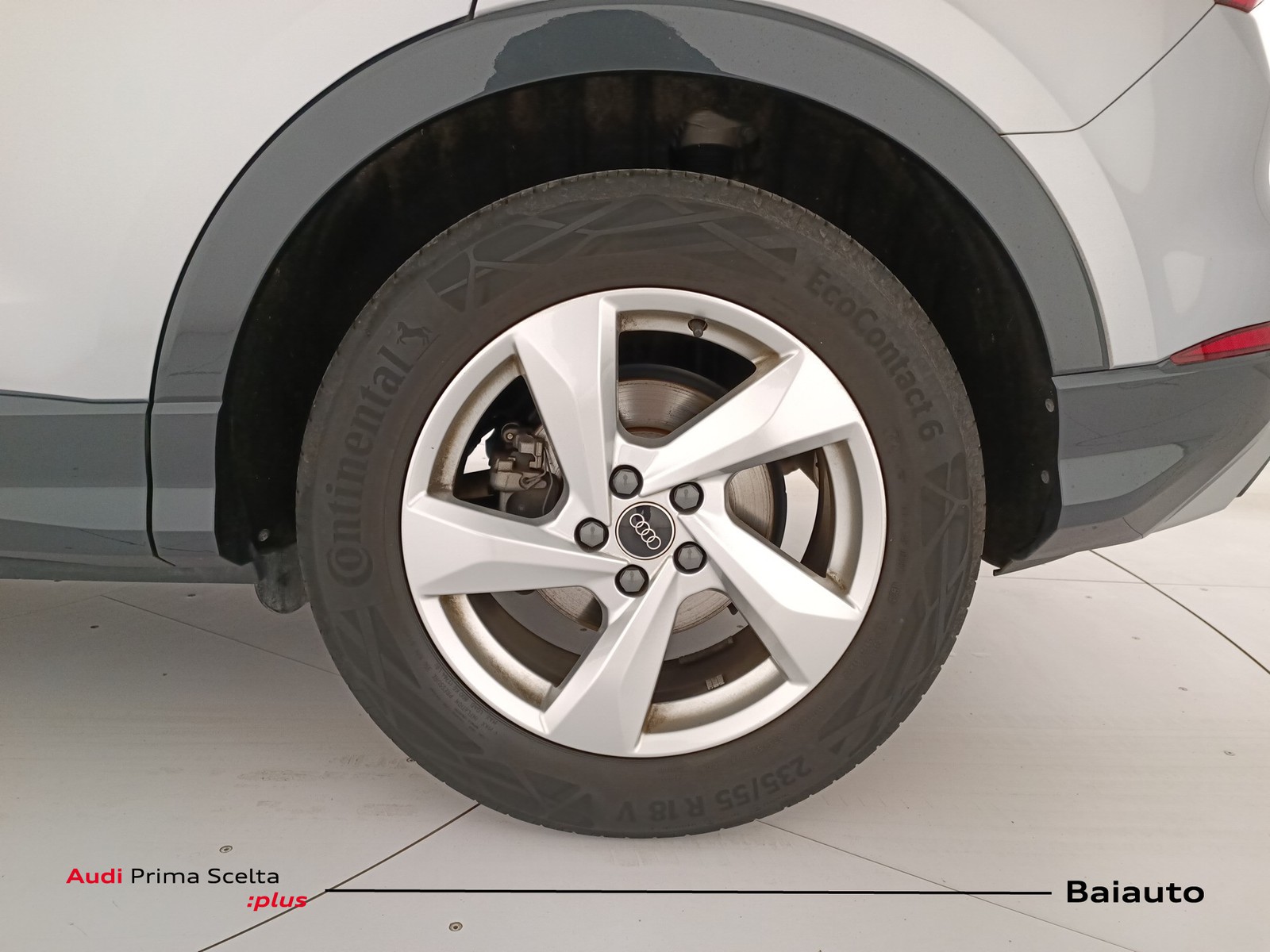 28 - Audi Q3 35 2.0 tdi business advanced s tronic