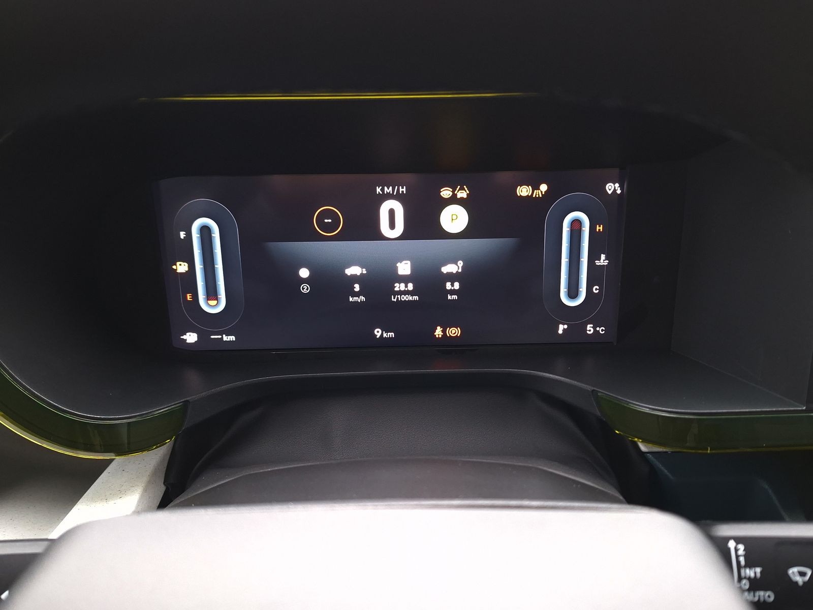 10 - Fiat Grande Panda 1.2 hybrid 110cv la prima