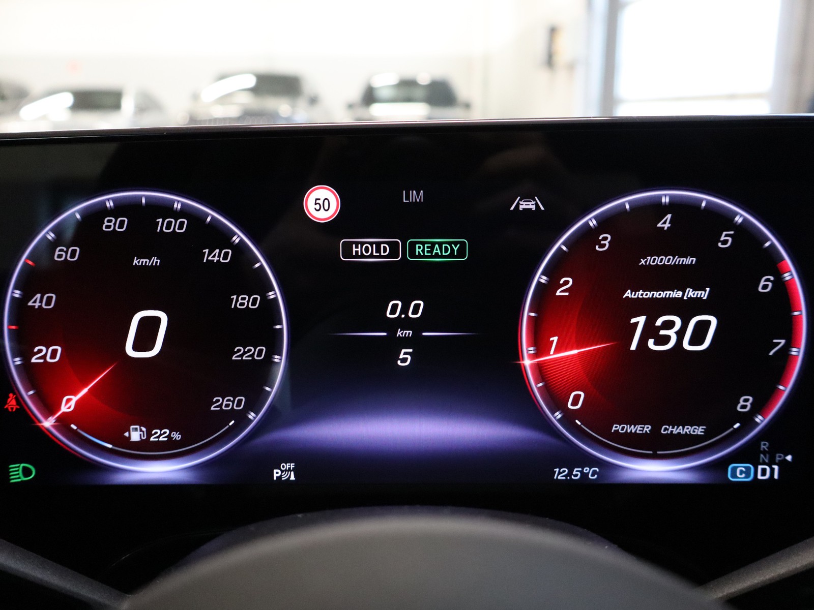 9 - Mercedes CLA 200 advanced plus 4matic auto