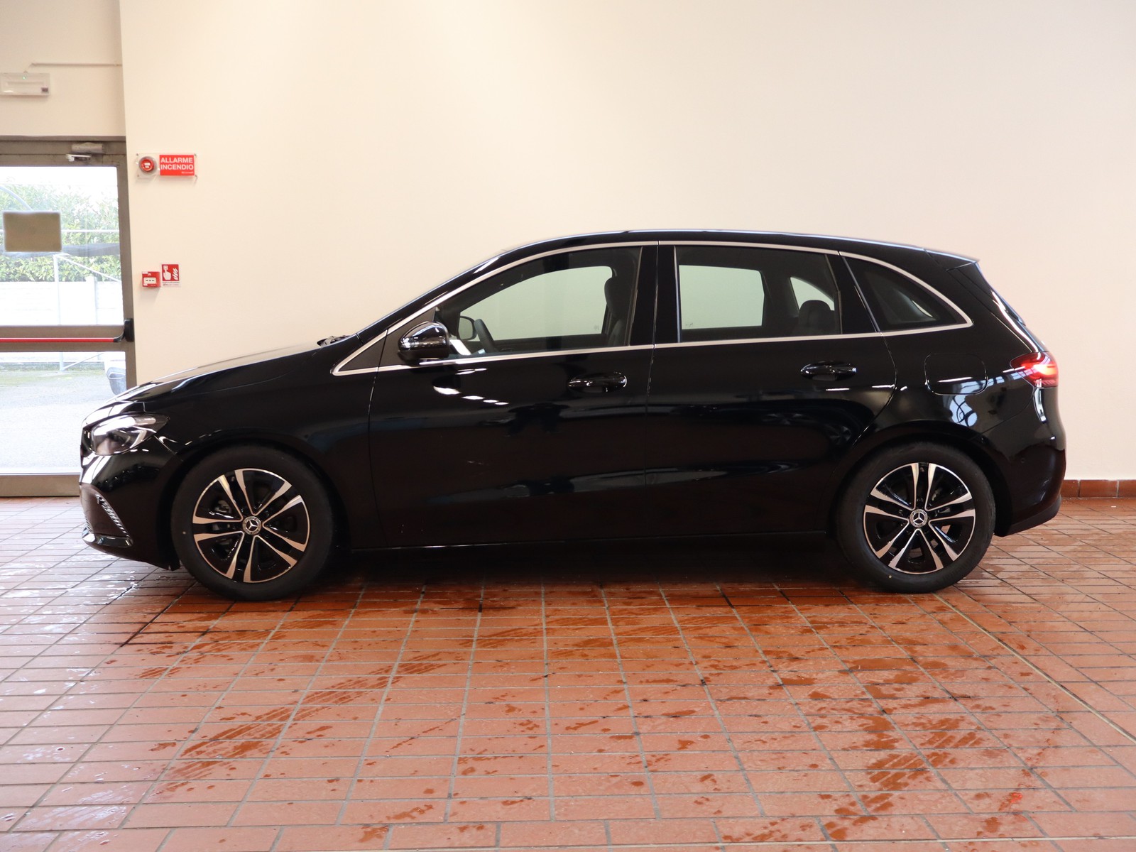 3 - Mercedes Classe B 180 d progressive advanced 8g-dct