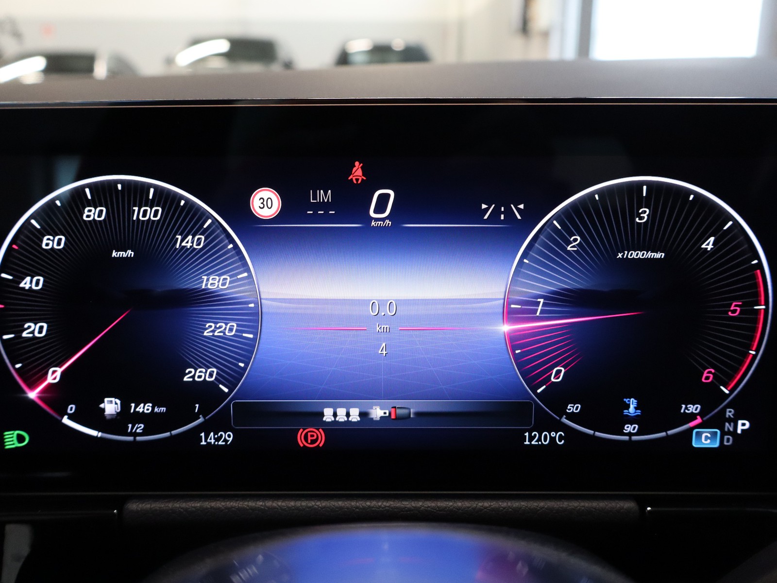 9 - Mercedes Classe B 180 d progressive advanced 8g-dct