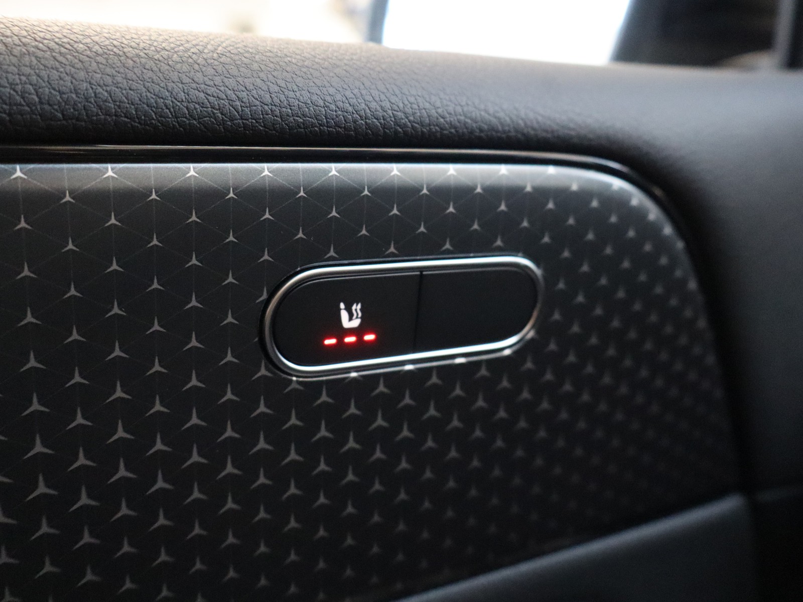 15 - Mercedes Classe B 180 d progressive advanced 8g-dct