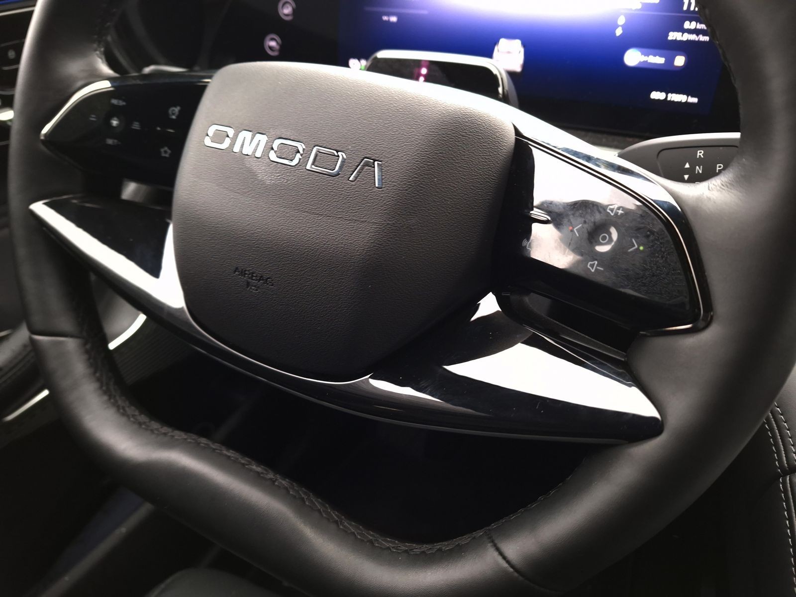 20 - Omoda 9 shs-p 1.5 tgdi plug-in premium i-awd dht3