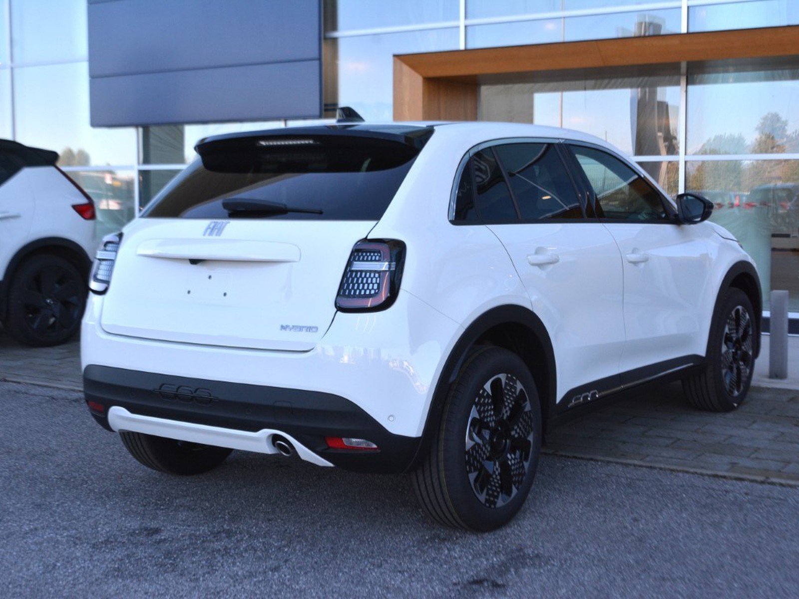 3 - Fiat 600 1.2 hybrid 110cv la prima ii edct