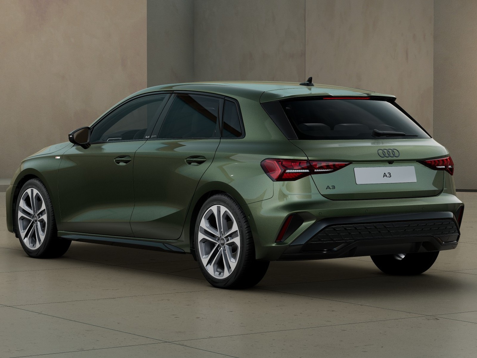 4 - Audi A3 sportback 2.0 tdi 150cv s line edition s tronic