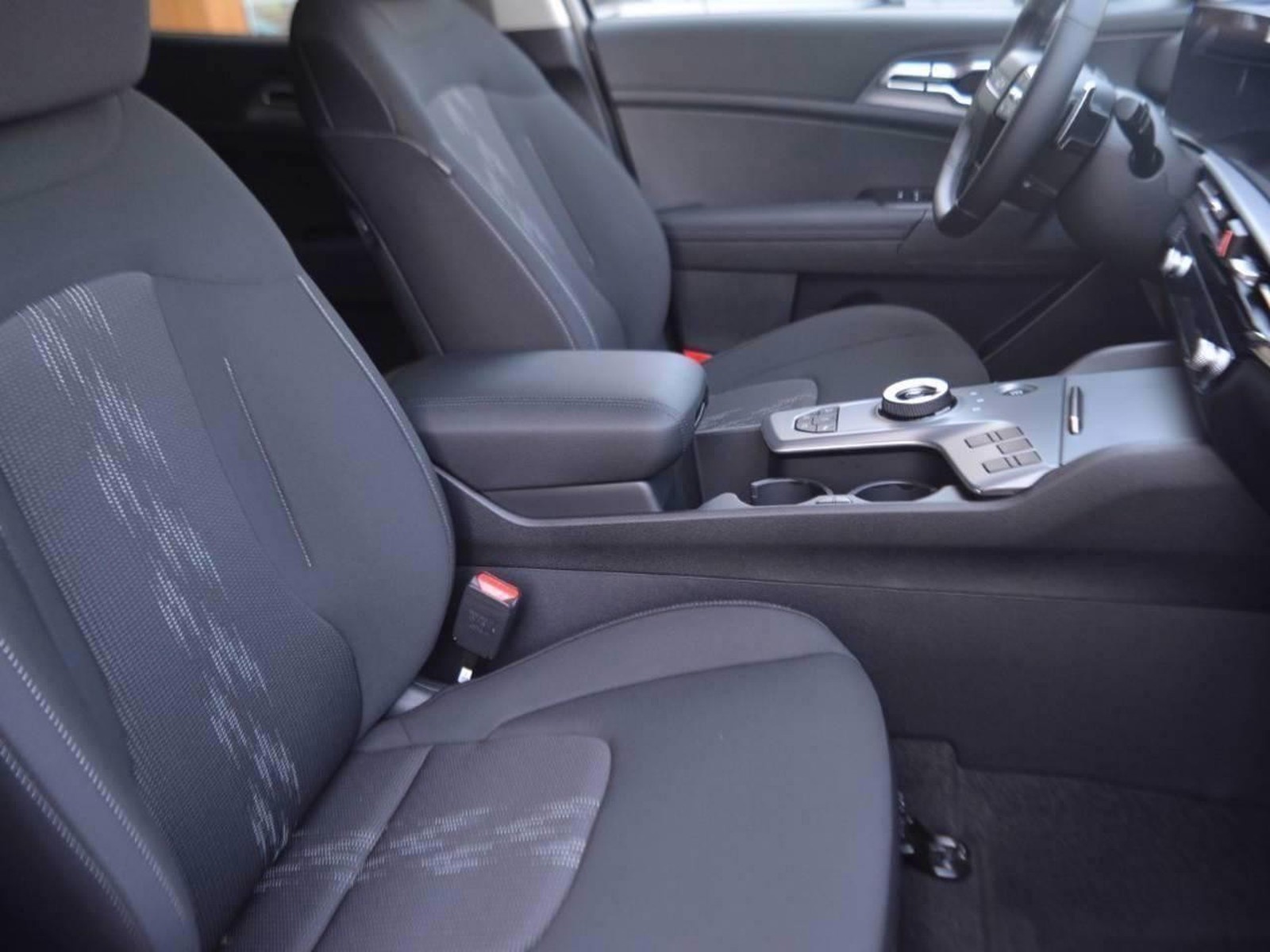 5 - Kia Sportage 1.6 crdi mhev style dct7