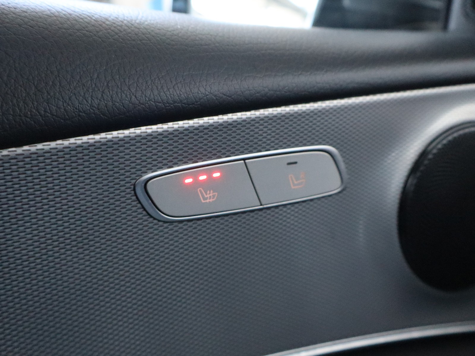 16 - Mercedes Classe E berlina 220 d business sport 4matic 9g-tronic plus