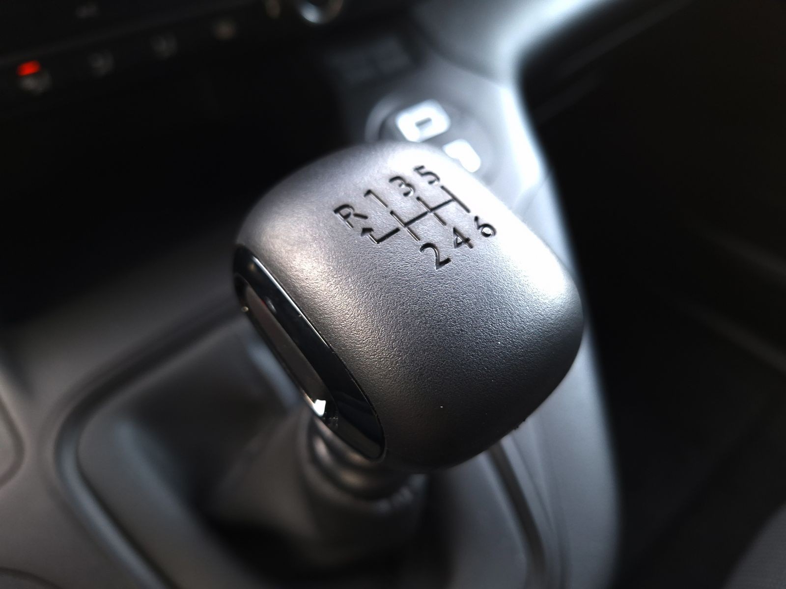 18 - Fiat Professional Doblò van xl 1.5 diesel 100cv