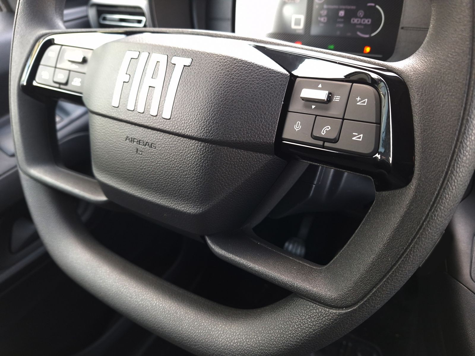 20 - Fiat Professional Doblò van xl 1.5 diesel 100cv