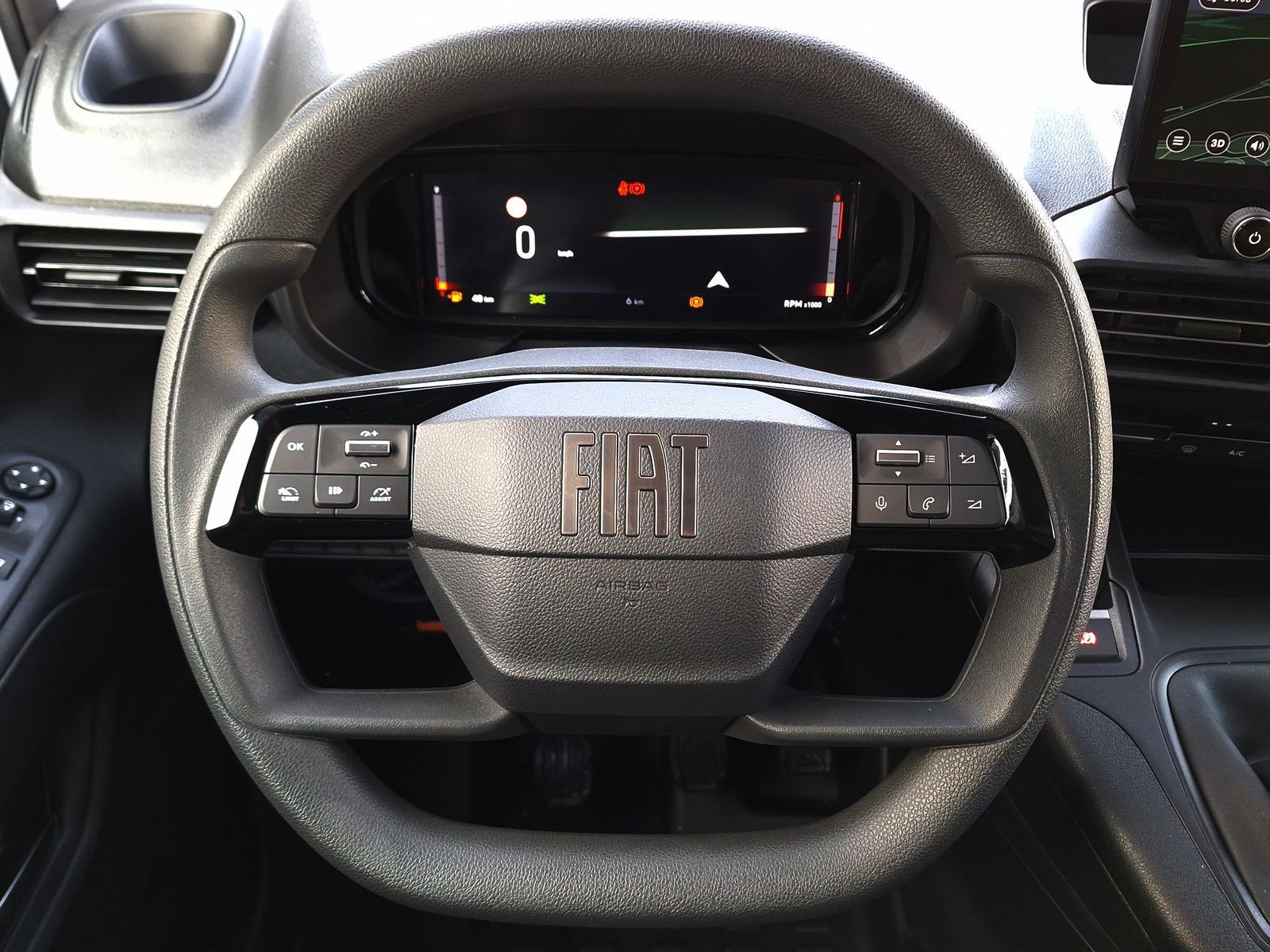 10 - Fiat Professional Doblò van xl 1.5 diesel 130cv