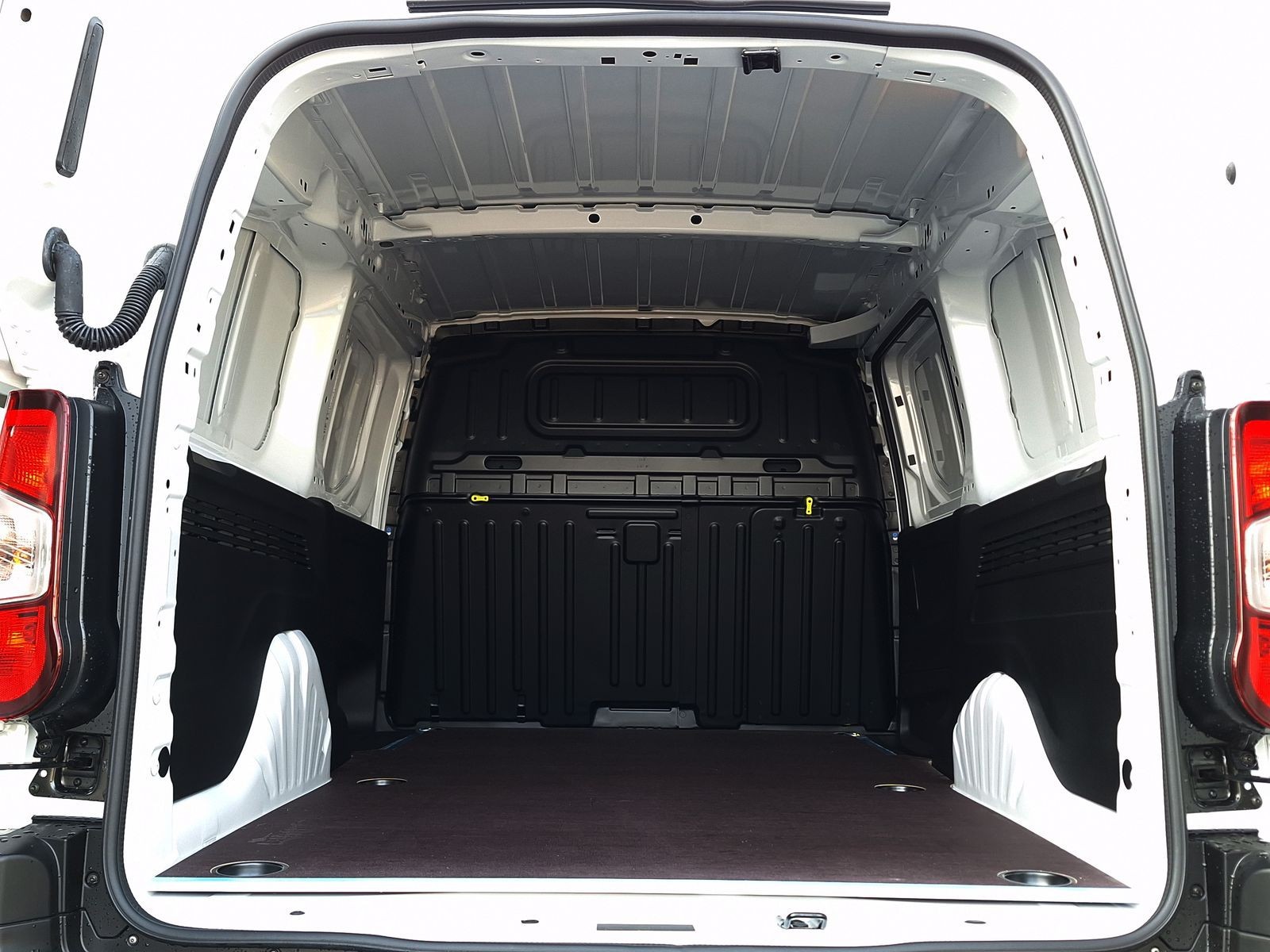 6 - Fiat Professional Doblò van xl 1.5 diesel 130cv