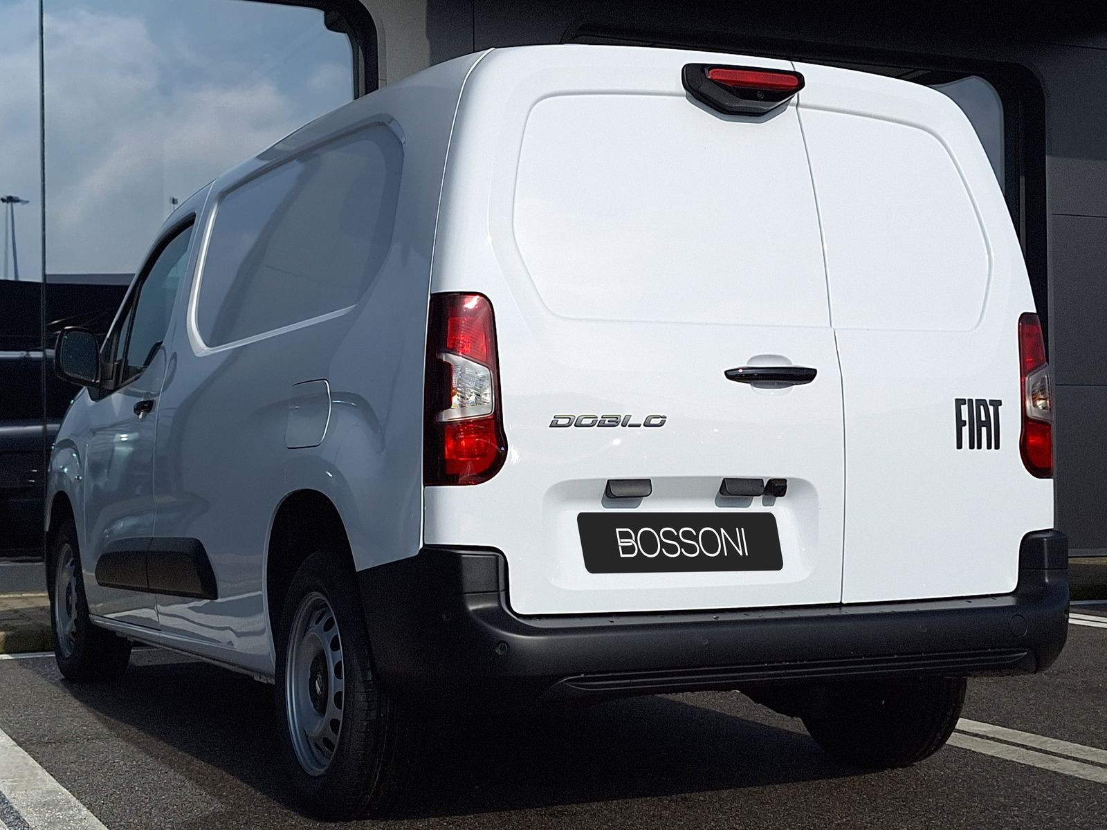 8 - Fiat Professional Doblò van xl 1.5 diesel 130cv